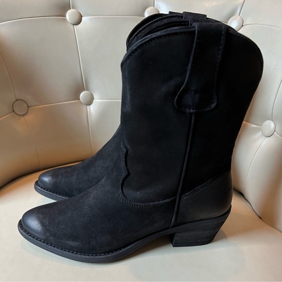 STEVE MADDEN LEATHER COWBOY BOOTS NWOB - Picture 2 of 9